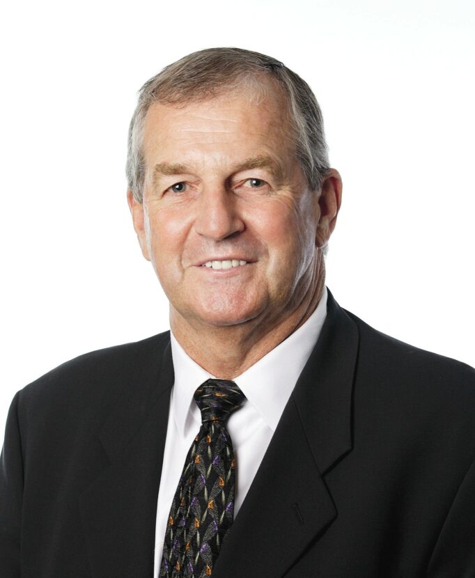 Jim Calhoun