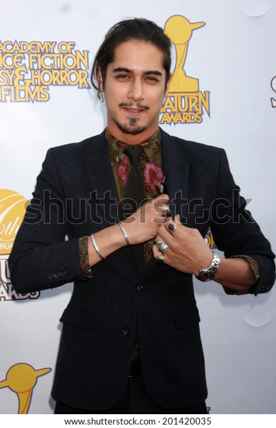Avan Jogia