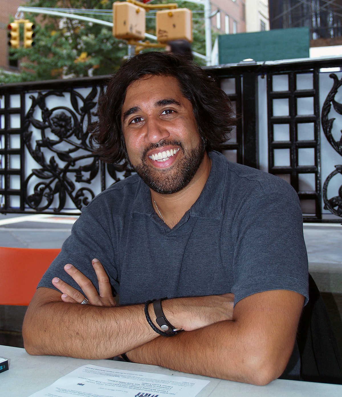 1200px-9.21.14VivekTiwaryByLuigiNovi2